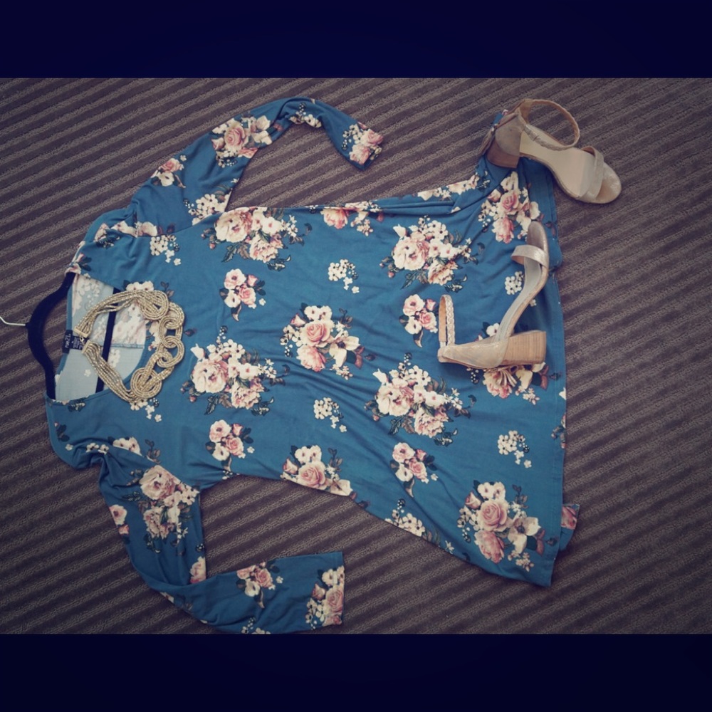 Long Sleeve Blue Floral Cotton Dress